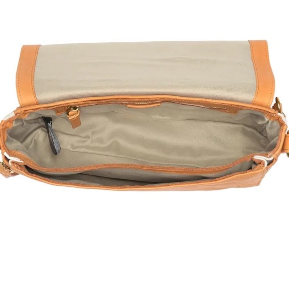 🔥NWT!🔥Maple Flap Crossbody by American Leather Company - Picture 7 of 11